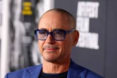 HOLLYWOOD, CALIFORNIA - NOVEMBER 04: Robert Downey Jr. attends Netflix's Sr. AFI Fest Premiere at TCL Chinese 6 Theatres on November 04, 2022 in Hollywood, California. (Photo by Leon Bennett/Getty Images for Netflix)