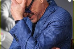 robert-downey-jr-sr-premiere-with-son-indio-22