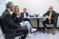 77128f6fgy1hc255mmxjyj24802tbb2e