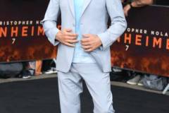 LONDON, ENGLAND - JULY 12: Robert Downey Jr attends a photocall for "Oppenheimer" in Trafalgar Square on July 12, 2023 in London, England. (Photo by David M. Benett/Jed Cullen/Dave Benett/WireImage)