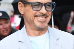 LONDON, ENGLAND - JULY 12: Robert Downey Jr attends a photocall for "Oppenheimer" in Trafalgar Square on July 12, 2023 in London, England. (Photo by David M. Benett/Jed Cullen/Dave Benett/WireImage)