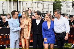 oppenheimer-london-photo-call-emily-blunt-florence-pugh-60