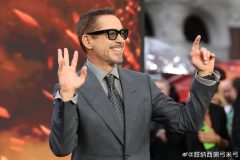 77128f6fgy1hfvrox2iqoj24h82zgkjr