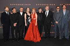LONDON, ENGLAND - JULY 13: (L to R) Kenneth Branagh, Rami Malek, Matt Damon, Emily Blunt, Florence Pugh, Cillian Murphy, Christopher Nolan, Robert Downey Jr. and Josh Hartnett attend UK Premiere of "Oppenheimer" at the Odeon Luxe Leicester Square on July 13, 2023 in London, England. (Photo by Alan Chapman/Dave Benett/WireImage)
