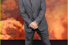 oppenheimer-cast-london-premiere-strike-06