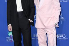 80336770gy1hliwd38vrcj221f37x1ky