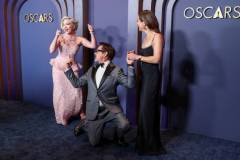 Florence Pugh, Robert Downey Jr. and Susan Downey at the 14th Governors Awards held at The Ray Dolby Ballroom at Ovation Hollywood on January 9, 2024 in Los Angeles, California. (Photo by Christopher Polk/WWD via Getty Images)