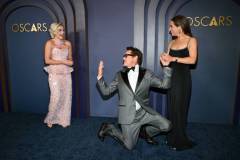 Florence Pugh, Robert Downey Jr. and Susan Downey at the 14th Governors Awards held at The Ray Dolby Ballroom at Ovation Hollywood on January 9, 2024 in Los Angeles, California. (Photo by Michael Buckner/Variety via Getty Images)