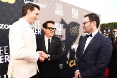 SANTA MONICA, CALIFORNIA - JANUARY 14: (L-R) Nicholas Braun, Robert Downey Jr. and Bill Hader attend the 29th Annual Critics Choice Awards at Barker Hangar on January 14, 2024 in Santa Monica, California. (Photo by Kevin Mazur/Getty Images for Critics Choice Association)
