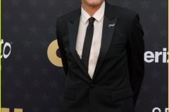 oppenheimer-acting-ensemble-critics-choice-awards-09