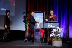 SANTA BARBARA, CALIFORNIA - FEBRUARY 09: (L-R) Cillian Murphy and Rob Lowe present Robert Downey Jr. with the Maltin Modern Master Award during the 39th Annual Santa Barbara International Film Festival on February 09, 2024 in Santa Barbara, California. (Photo by Tibrina Hobson/Getty Images for SBIFF)