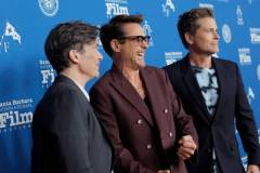 SANTA BARBARA, CALIFORNIA - FEBRUARY 09: (L-R) Cillian Murphy, Robert Downey Jr. and Rob Lowe attend the Maltin Modern Master Award during the 39th Annual Santa Barbara International Film Festival on February 09, 2024 in Santa Barbara, California. (Photo by Tibrina Hobson/Getty Images for SBIFF)