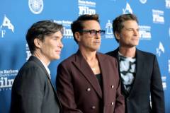 SANTA BARBARA, CALIFORNIA - FEBRUARY 09: (L-R) Cillian Murphy, honoree Robert Downey Jr., and Rob Lowe attend the Maltin Modern Master Award ceremony during the 39th Annual Santa Barbara International Film Festival at The Arlington Theatre on February 09, 2024 in Santa Barbara, California. (Photo by Rebecca Sapp/Getty Images for SBIFF)