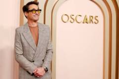 Beverly Hills , CA - February 12: Robert Downey Jr. arriving at the 2024 Oscars Nominees Luncheon Red Carpet at the  The Beverly Hilton Hotel  in Beverly Hills , CA, Monday, Feb. 12, 2024. (Michael Blackshire / Los Angeles Times via Getty Images)