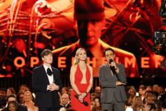 Los Angeles, CA - February 24: Cillian Murphy, Emily Blunt and Robert Downey Jr. photographed during the 30th Screen Actors Guild Awards in Shrine Auditorium and Expo Hall in Los Angeles, CA, Saturday, Feb. 24, 2024. (Robert Gauthier / Los Angeles Times via Getty Images)