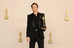 HOLLYWOOD, CALIFORNIA - MARCH 10: Robert Downey Jr., winner of the Best Actor in a Supporting Role award for ?Oppenheimer?, poses in the press room during the 96th Annual Academy Awards at Ovation Hollywood on March 10, 2024 in Hollywood, California. (Photo by Arturo Holmes/Getty Images)