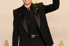 HOLLYWOOD, CALIFORNIA - MARCH 10: Robert Downey Jr., winner of the Best Actor in a Supporting Role award for ?Oppenheimer?, poses in the press room during the 96th Annual Academy Awards at Ovation Hollywood on March 10, 2024 in Hollywood, California. (Photo by Arturo Holmes/Getty Images)