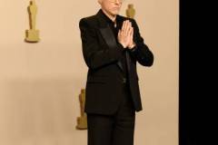 HOLLYWOOD, CALIFORNIA - MARCH 10: Robert Downey Jr., winner of the Best Actor in a Supporting Role award for ?Oppenheimer?, poses in the press room during the 96th Annual Academy Awards at Ovation Hollywood on March 10, 2024 in Hollywood, California. (Photo by Arturo Holmes/Getty Images)