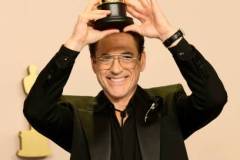 HOLLYWOOD, CALIFORNIA - MARCH 10: Robert Downey Jr., winner of the Best Actor in a Supporting Role award for ?Oppenheimer?, poses in the press room during the 96th Annual Academy Awards at Ovation Hollywood on March 10, 2024 in Hollywood, California. (Photo by Arturo Holmes/Getty Images)