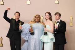 HOLLYWOOD, CALIFORNIA - MARCH 10: Robert Downey Jr., Da'Vine Joy Randolph, Emma Stone, and Cillian Murphy pose in the press room during the 96th Annual Academy Awards at Ovation Hollywood on March 10, 2024 in Hollywood, California. (Photo by Rodin Eckenroth/Getty Images)