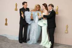 HOLLYWOOD, CALIFORNIA - MARCH 10: (L-R) Robert Downey Jr., winner of the Best Actor in a Supporting Role award for ?Oppenheimer?, Da'Vine Joy Randolph, winner of the Best Supporting Actress award for ?The Holdovers?, Emma Stone, winner of the Best Actress in a Leading Role award for ?Poor Things?, and Cillian Murphy, winner of the Best Actor in a Leading Role award for ?Oppenheimer?, pose in the press room during the 96th Annual Academy Awards at Ovation Hollywood on March 10, 2024 in Hollywood, California. (Photo by Jeff Kravitz/FilmMagic)