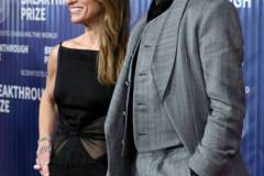 LOS ANGELES, CALIFORNIA - APRIL 13: (L-R) Susan Downey and Robert Downey Jr. attend the 10th Breakthrough Prize Ceremony at the Academy of Motion Picture Arts and Sciences on April 13, 2024 in Los Angeles, California. (Photo by Lester Cohen/Getty Images for Breakthrough Prize)