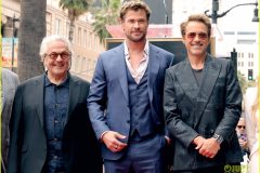 robert-downey-jr-anya-taylor-joy-chris-hemsworth-star-ceremony-13