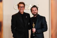 Robert Downey Jr., Kieran Culkin at the 97th Oscars held at the Dolby Theatre on March 2, 2025 in Hollywood, California. (Photo by JC Olivera/WWD via Getty Images)