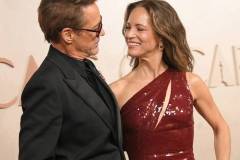 HOLLYWOOD, CALIFORNIA - MARCH 02: (L-R) Robert Downey Jr. and Susan Downey attend the 97th Annual Oscars at Dolby Theatre on March 02, 2025 in Hollywood, California. (Photo by Chelsea Guglielmino/FilmMagic)