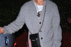 be859af8gy1i7j1h8tq1lj216b1rhnmq